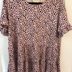 Ninexis Pink Leopard Tiered Short-Sleeve Tunic